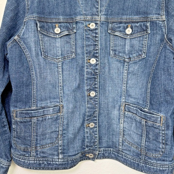 Chicos Platinum Denim Jacket Chicos Size 2 (US Size 12 or Large) Button Pocket - Picture 4 of 15